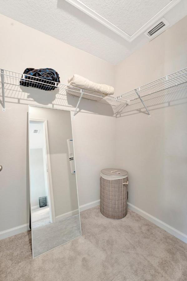 Zenhomes In Heart Of Brandon Convenient Location Buitenkant foto
